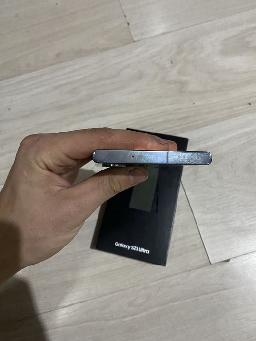 Продам s23 ultra 256gb