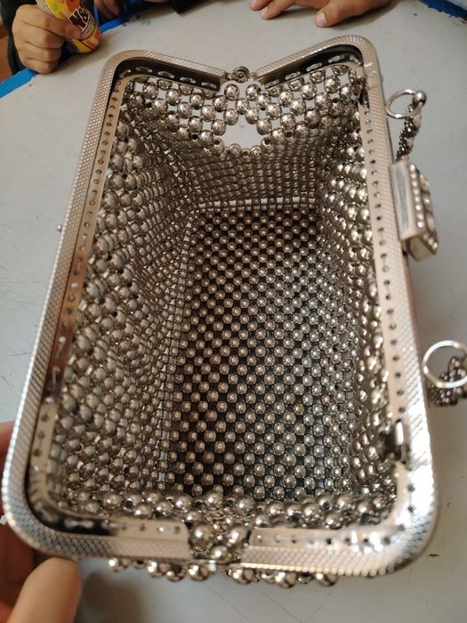 Сунка из бусы, ручная работа