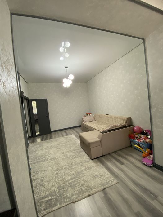 Продам 2-х ком с Гаражом