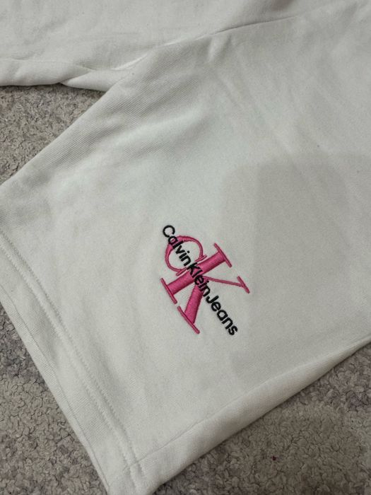 Клин Calvin Klein