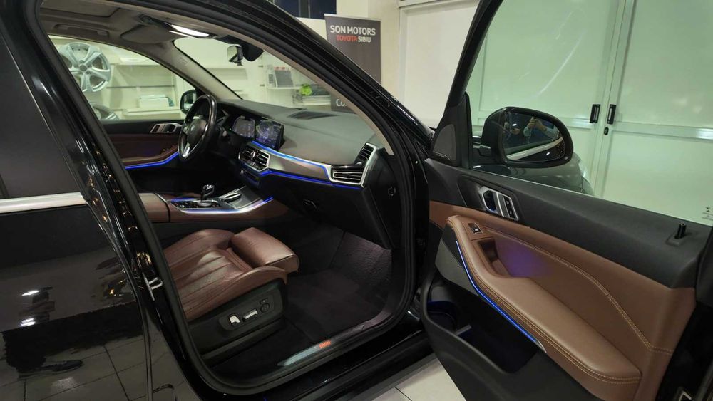 URGENT - Vand BMW X5 X LINE NEGRU 2019 impecabil