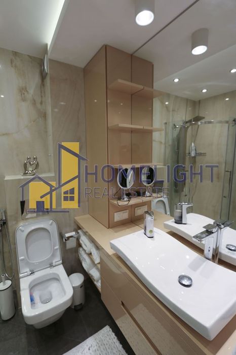 Дава се под наем Тристаен апартамент в София, Център - 119 кв.м за 1990 € - Снимка #5