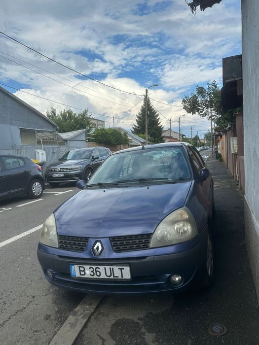RENAULT Clio