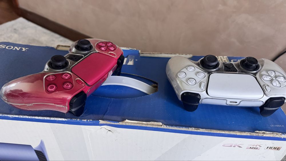 Продам PS5, в полном комплекте в идеальном состоянии.
