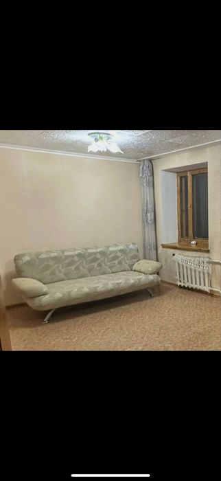Продам диван в гостиную
