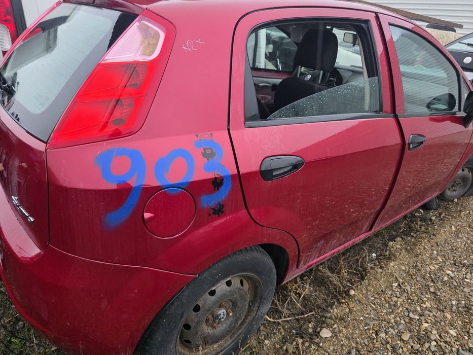 Bara haion usa cutie aripa stop capota Fiat Grande Punto 1.2i 1.4i
