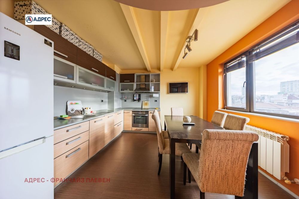 Продава се Мезонет в Плевен, Широк център - 103 кв.м за 1085 €/кв.м - Снимка #2