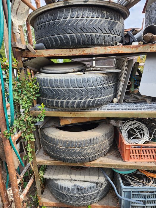 235/65 R17 M+S anvelope