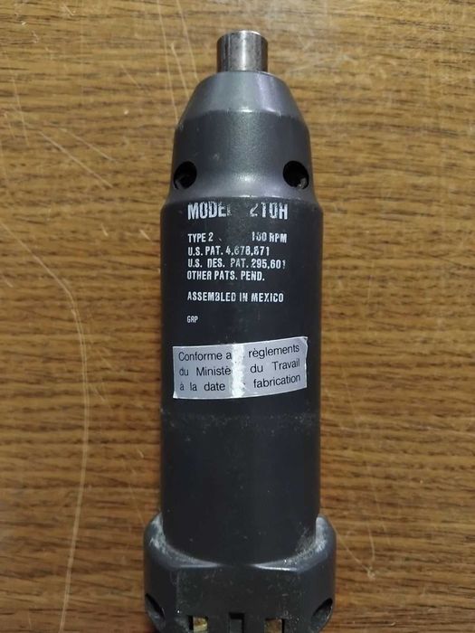 Електрическа отвертка Skil Super Twist с Li-Ion батерия + зарядно