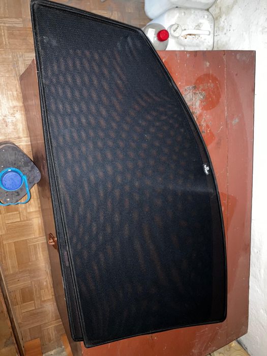 Продам автошторки на Lexus