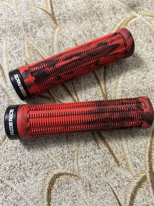 Bicicleta B-twin 500 (mini dirt jumper)