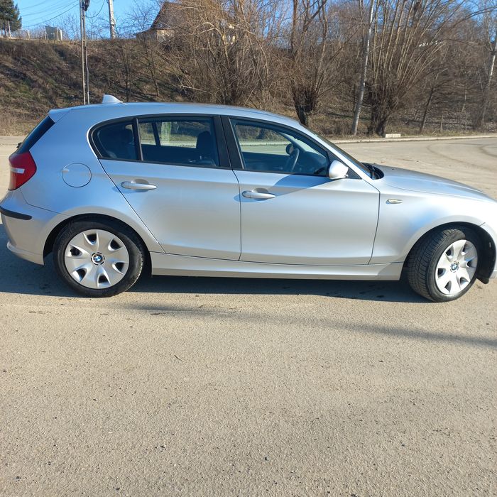 Vând bmw seria 1 116i