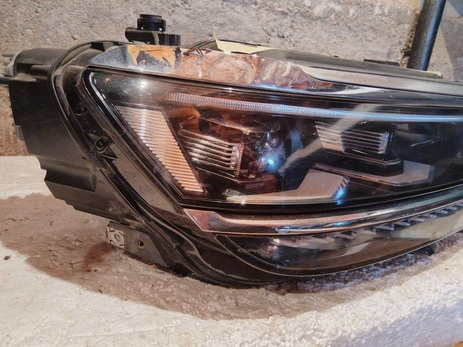 Оригинален фар за vw tiguan full led