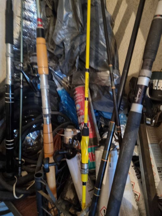 Въдици воблери  изкуствени рибки