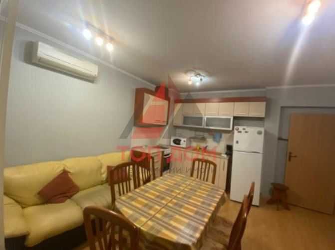 Дава се под наем Тристаен апартамент в Варна, Победа - 87 кв.м за 459 € - Снимка #2