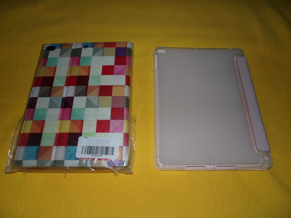 Huse IPAD tablete noi sigilate