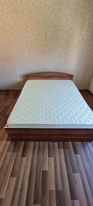 Pat Matrimonial 160×200 cm cu Lada