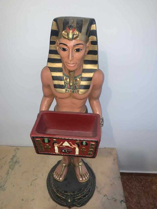 Statuie/Veioza cu tenta egipteana