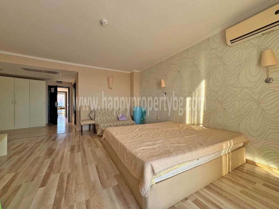 Продава се Тристаен апартамент в Свети Влас - 114 кв.м за 982 €/кв.м - Снимка #4