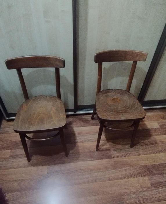 Стулья, деревянные