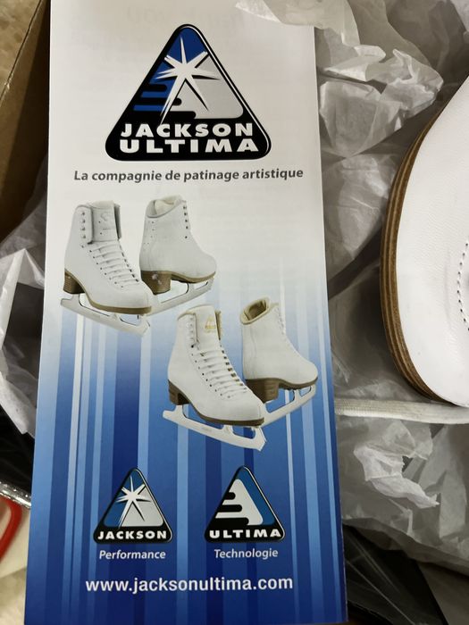 Коньки Jackson фигурные