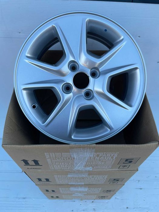 Jante noi aliaj R15 originale Clio Logan Sandero Mcv Dokker Lodgy