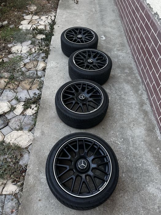 Диски R18 на Mercedes