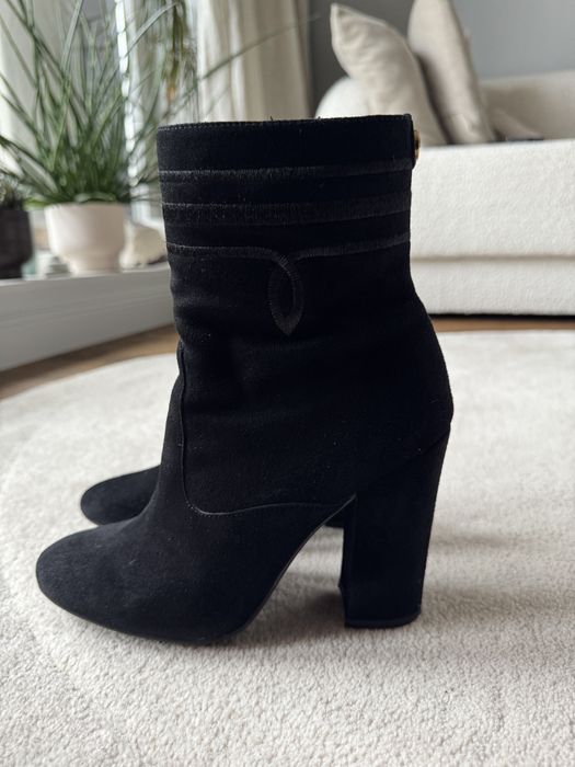 Велурени Боти GUESS