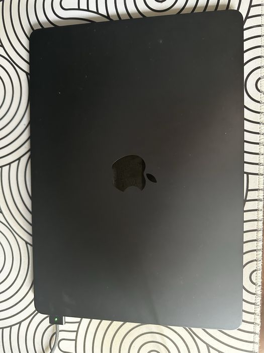 MacBook Air M2 16/256 Midnight