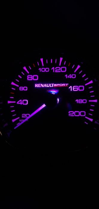 Modific lumini bord logan