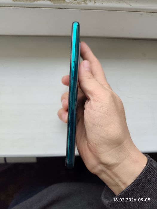 Продам Redmi Note 8 Pro 6/64. Комплект есть. Состояние хорошее.