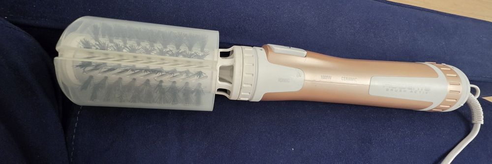 Фен rowenta brush activ