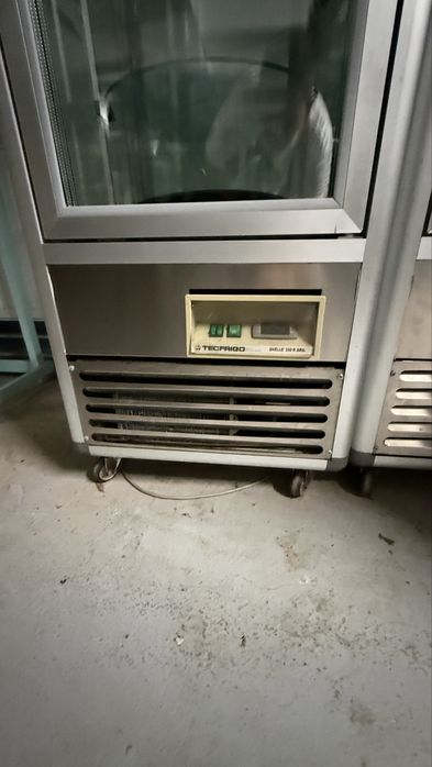 Dulap congelator/vitrina de expunere