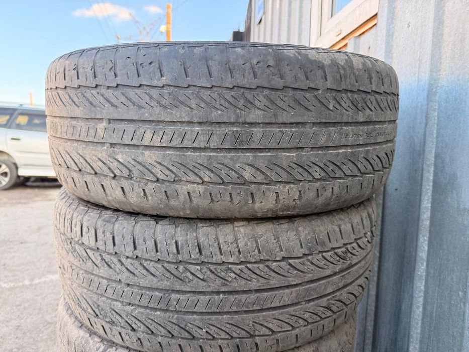 Продам Шины 215/55/17