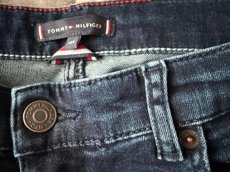 Tommy Hilfiger blue jeans 2 marimea 164