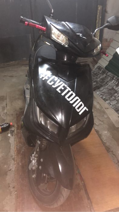 Продам м8 скутор