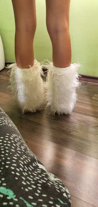 Ботуши с косъм TOG24