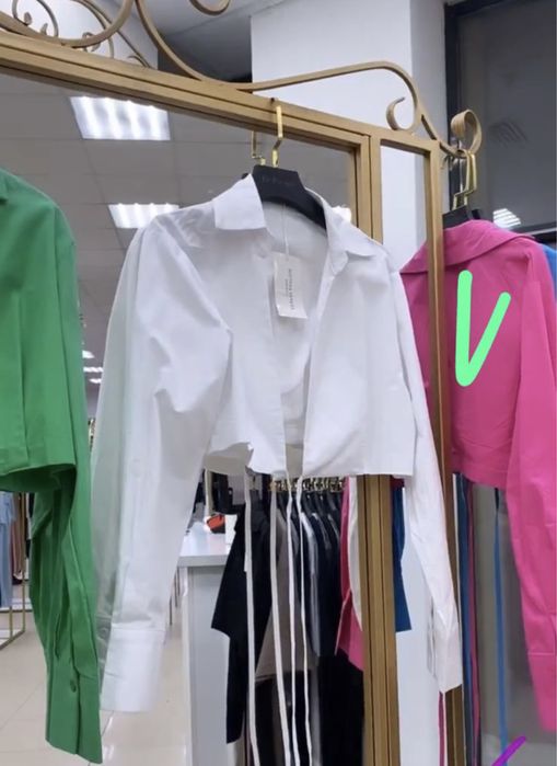 Продам укороченную рубашку