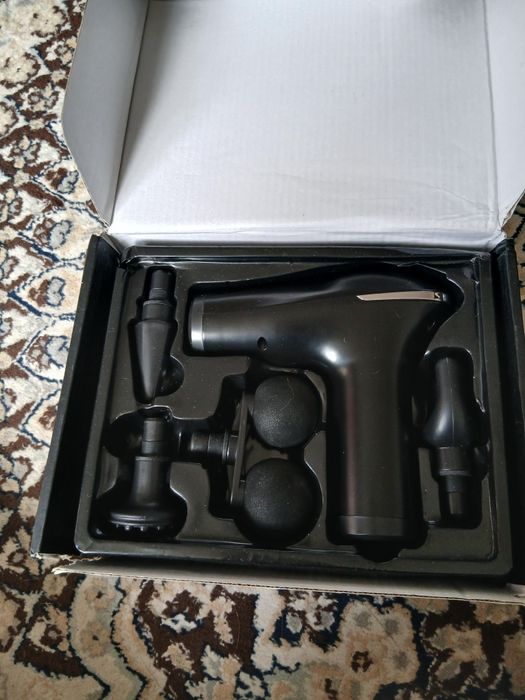 Массажер почти новый