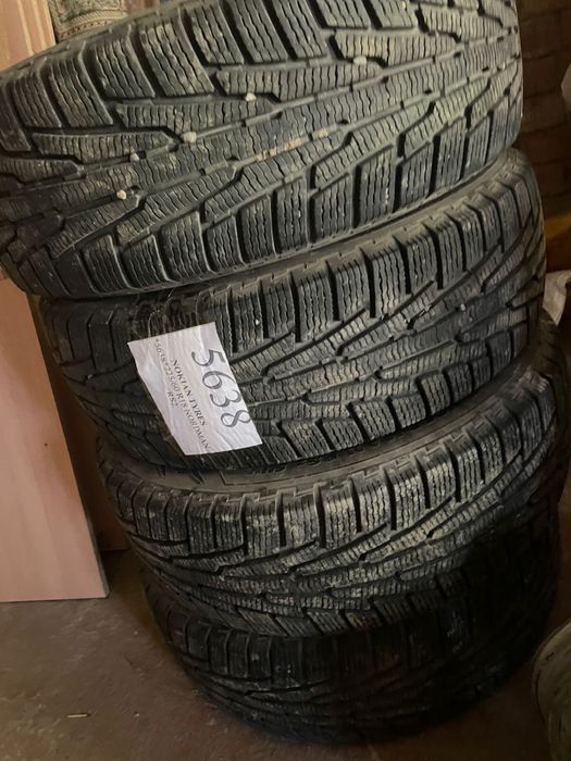 Резина липучка Nokian