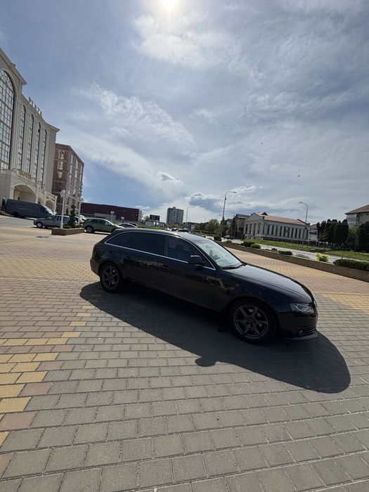 Audi A4 B8 Avant 2.0 TDI 143CP – 2009 – Full LED – Bang & Olufsen – Întreținută foarte bine