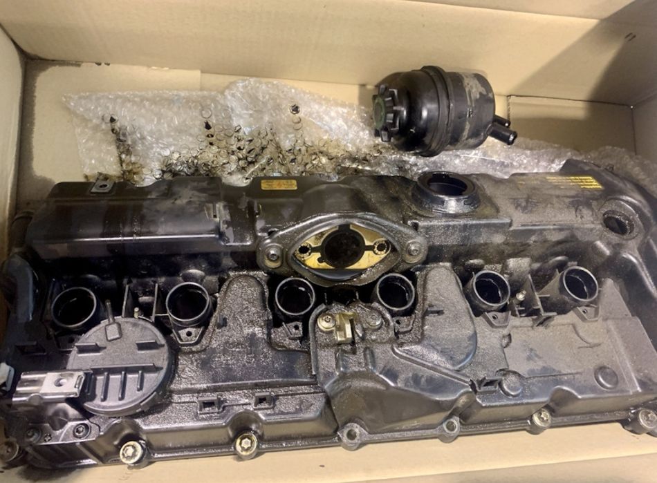 Клапаная крышка бмв н52