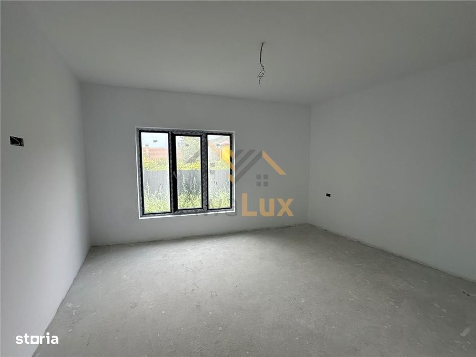 Apartament de vanzare, 3 camere cu gradina proprie, str. Alba Iulia