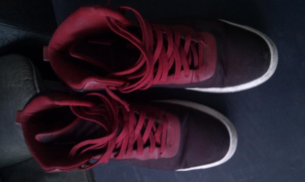 Adidasi gheata Nike Air