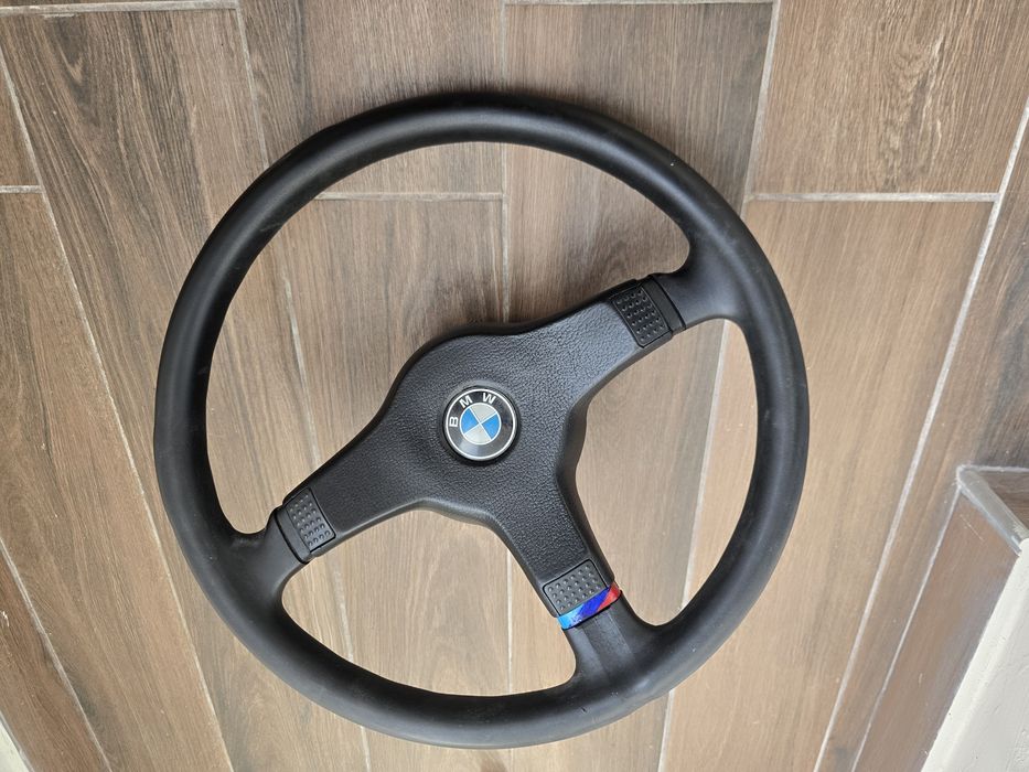 Рядък ретро BMW M Technik 1 волан за Е12,Е21,E23,Е24, Е28 и др