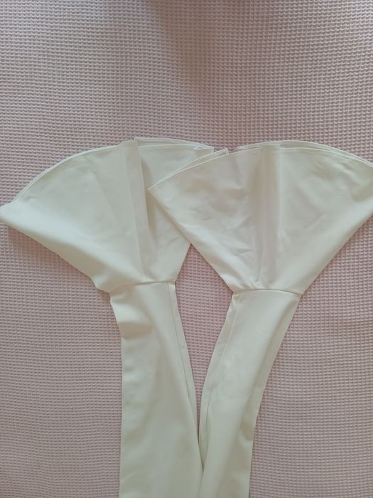 Плътен панталон в бяло Radapola