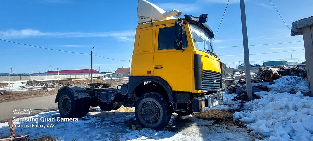 Тягач МАЗ только голова