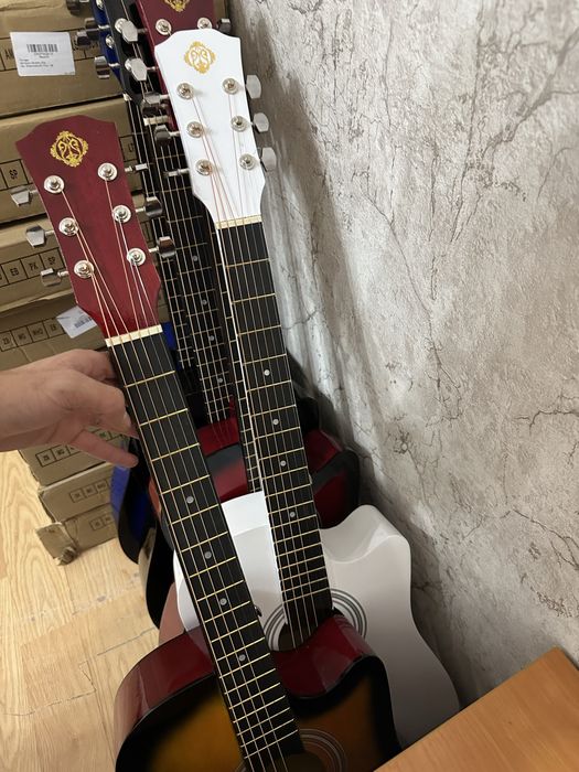 Акцстическая гитара 38 размер