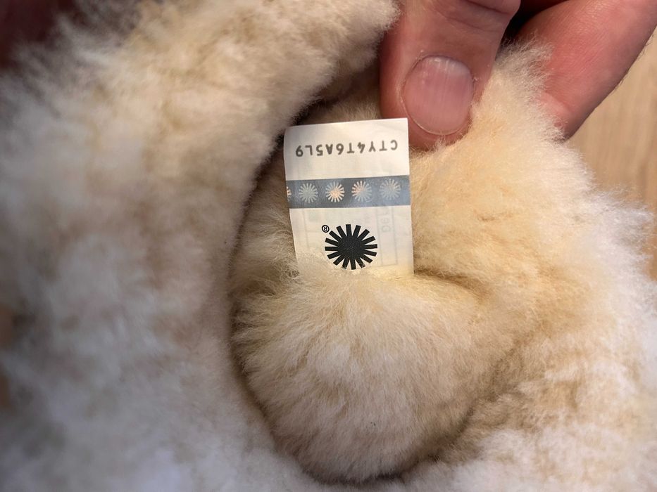 Cizme Originale UGG Classic Zip Boot