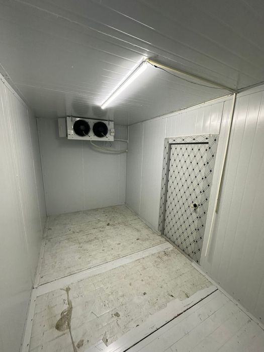 Холодильные и морозильные камеры